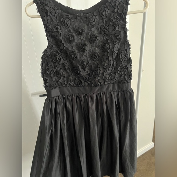 Dresses & Skirts - Brand new mini satin silk dress with cute back cutout